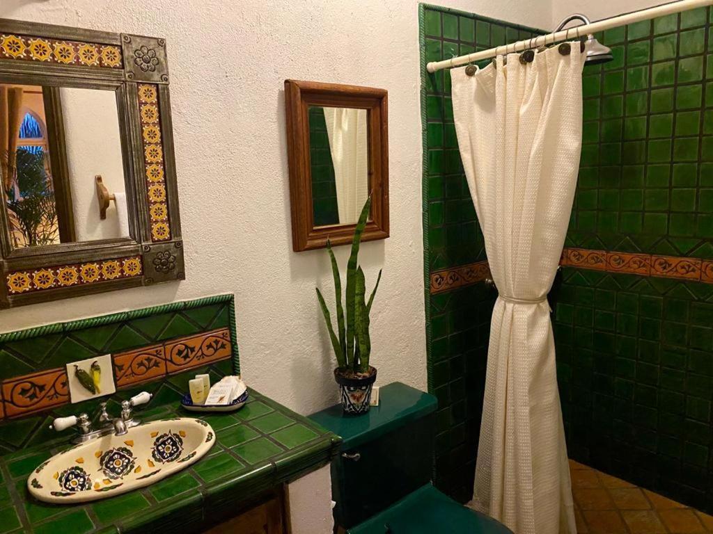 The Mexican Inn Кабо-Сан-Лукас Екстер'єр фото